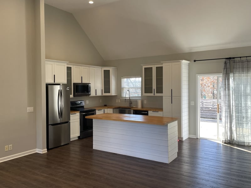 2111 Loudenslager Dr, Thompsons Station, TN 37179