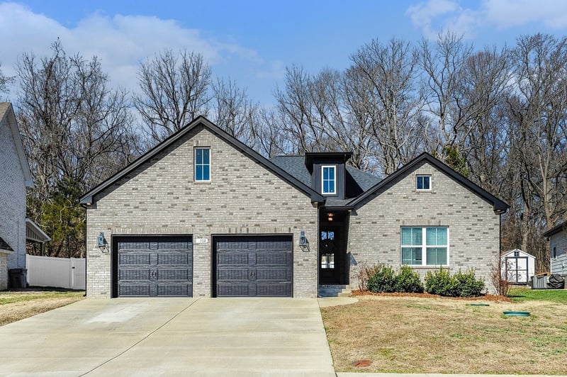 7208 Winding Way, Pleasant View, TN 37146