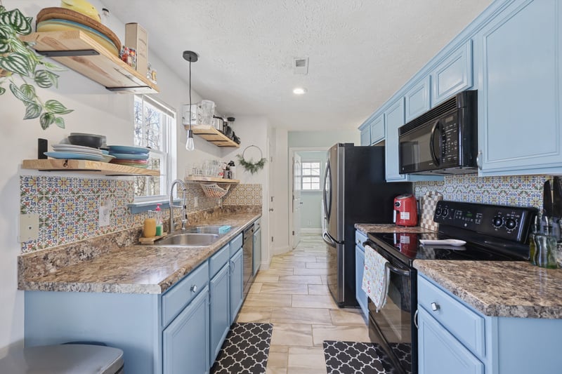 1305 Fall Pkwy, Murfreesboro, TN 37129