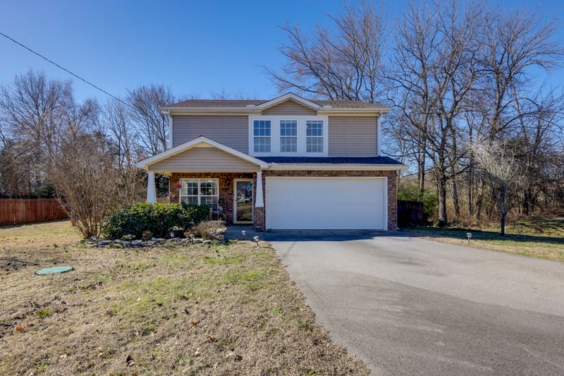 1305 Fall Pkwy, Murfreesboro, TN 37129