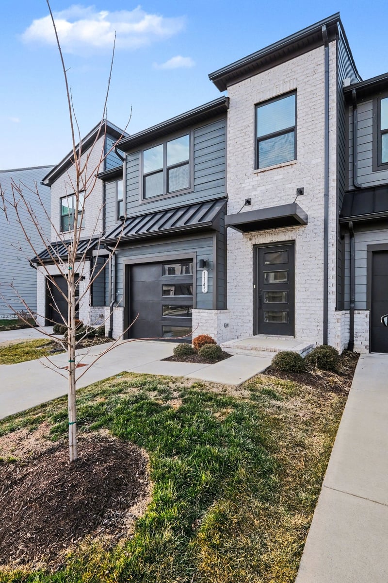 1145 Riverbrook Dr, Gallatin, TN 37066