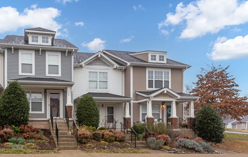 304 Shadow Glen Dr, Nashville, TN 37211