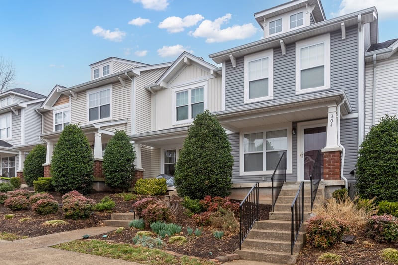 304 Shadow Glen Dr, Nashville, TN 37211