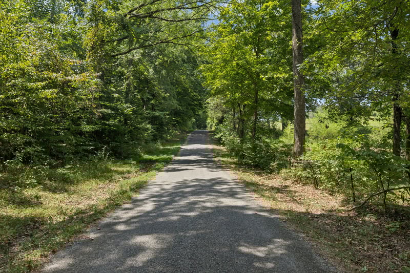 11C Shelton Cemetery Rd, Cumberland Furnace, TN 37051