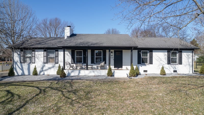 2331 Ravenwood Dr, Murfreesboro, TN 37129