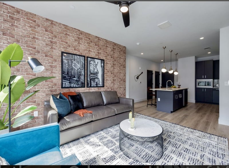 303 31st Ave #203, Nashville, TN 37203