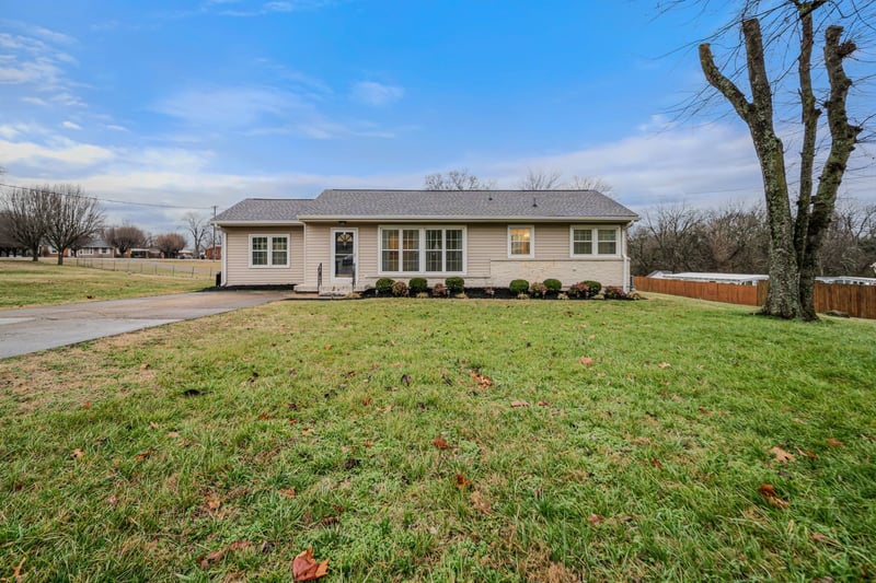 4428 Saunders Ave, Nashville, TN 37216