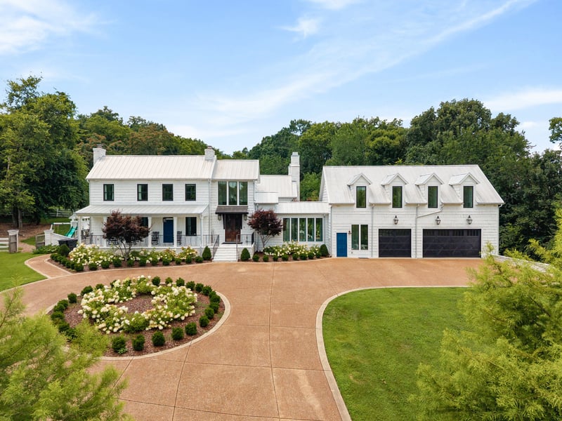 1747 Old Natchez Trce, Franklin, TN 37069