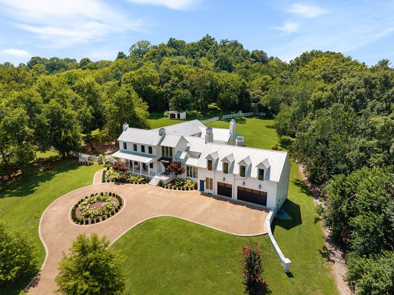 1747 Old Natchez Trce, Franklin, TN 37069