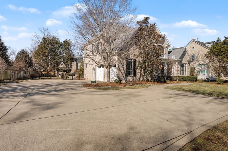 217 Page Rd, Nashville, TN 37205