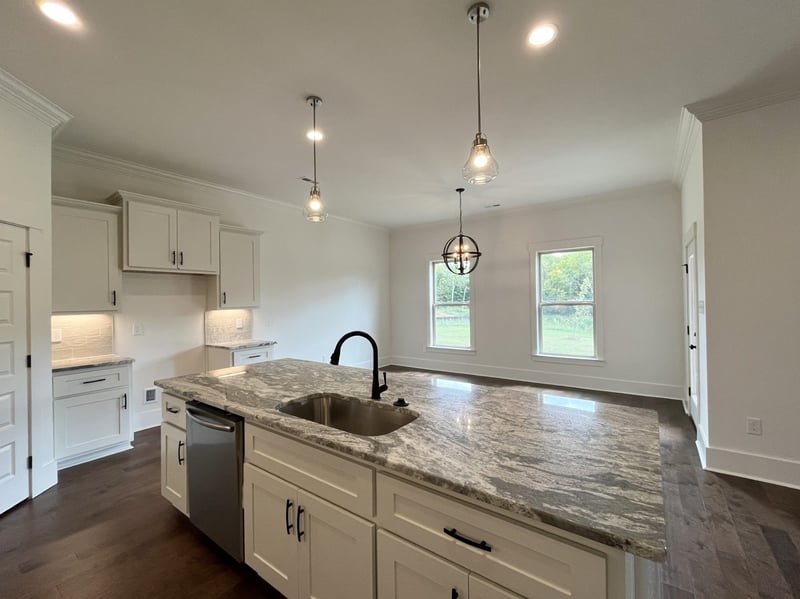 8685 Turnbull Dr, Pleasant View, TN 37146