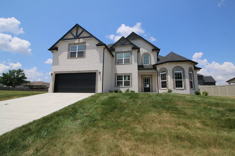 251 Bellshire Dr, Clarksville, TN 37043