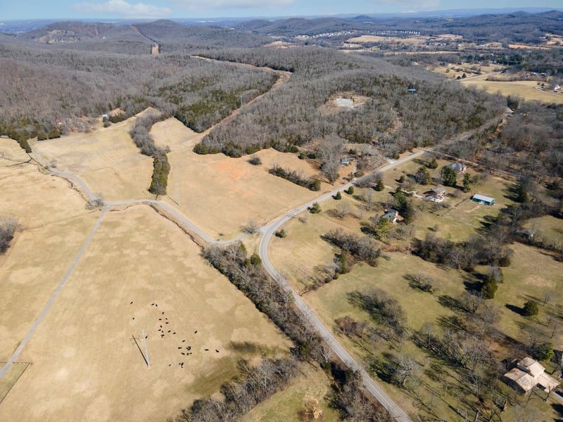 2208 Osburn Rd, Arrington, TN 37014