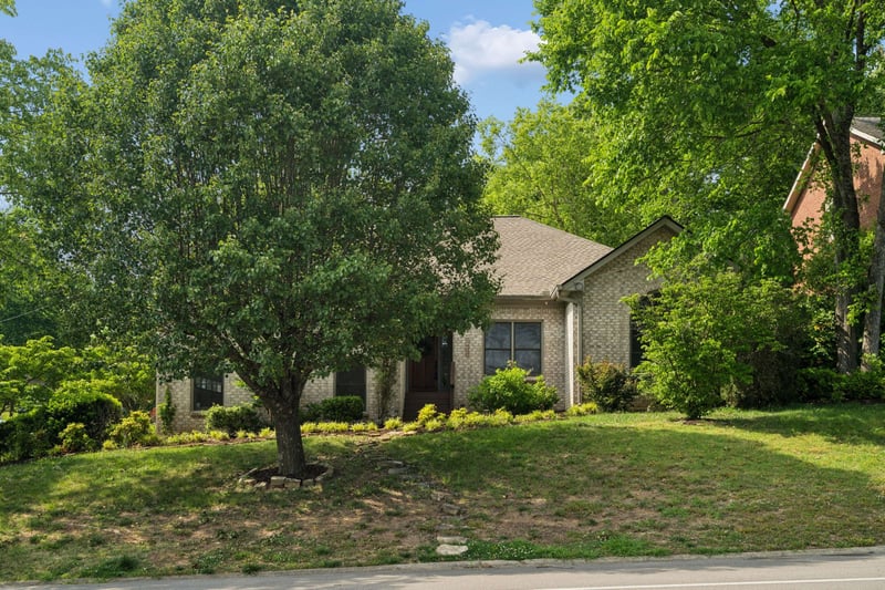 1400 Calloway Ct, Nashville, TN 37221