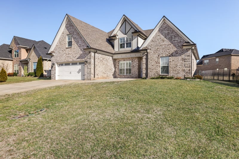 814 Stovers Gln, Murfreesboro, TN 37128