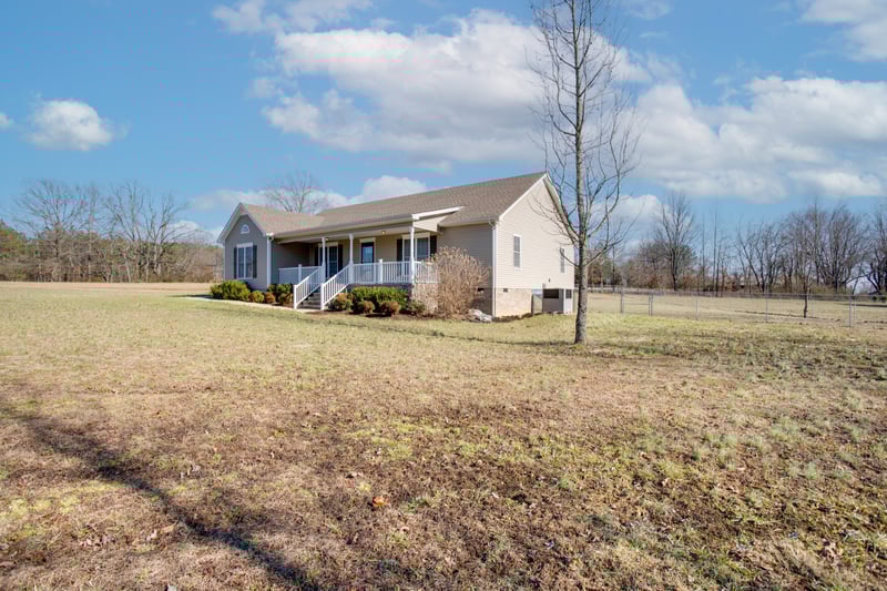 863 Presley Cir, Mount Pleasant, TN 38474