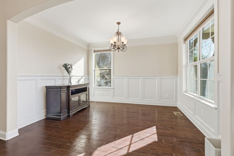 1007 Avery Trace Cir, Hendersonville, TN 37075