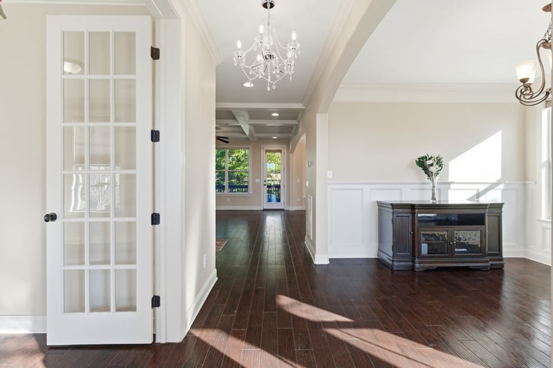 1007 Avery Trace Cir, Hendersonville, TN 37075