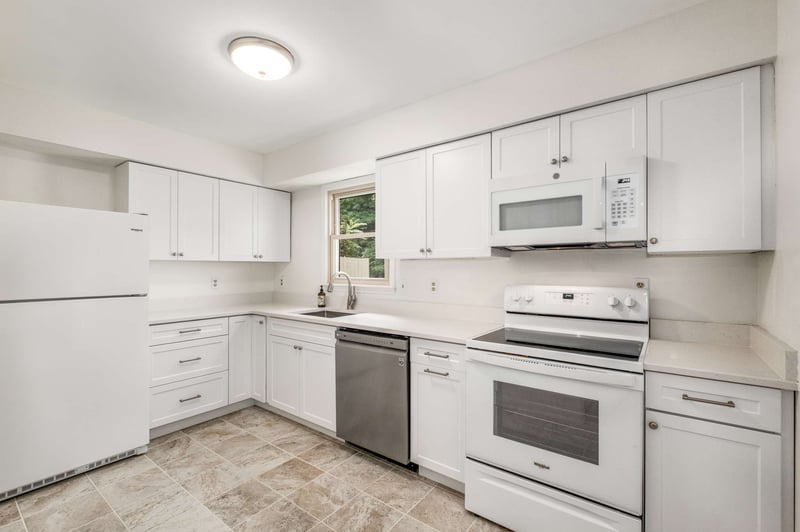 418 Westfield Dr, Nashville, TN 37221