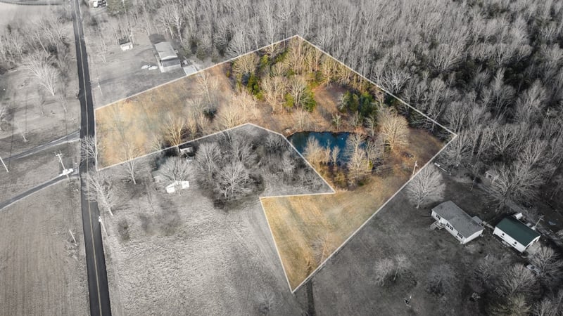 1672 Rabe Coats Rd, Westmoreland, TN 37186