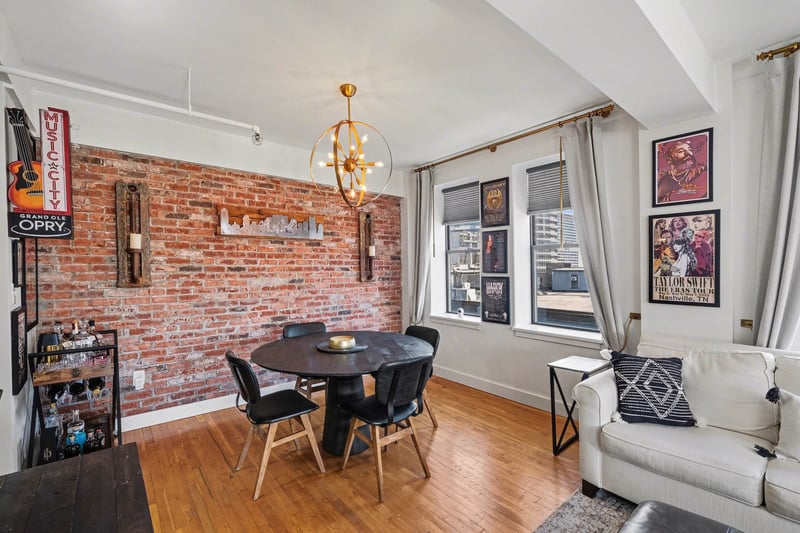 700 Church St #802, Nashville, TN 37203