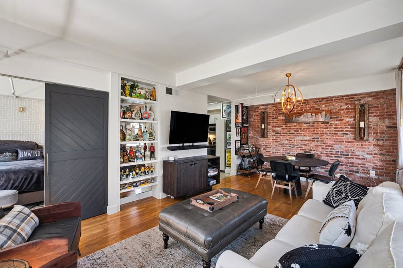 700 Church St #802, Nashville, TN 37203