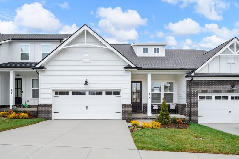 460 Buckwood Ave, Thompsons Station, TN 37179