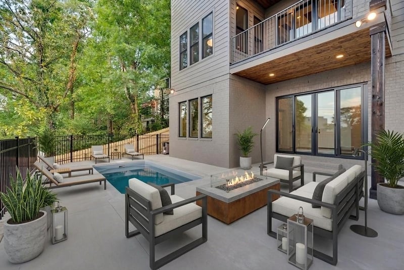 3304 Love Cir, Nashville, TN 37212