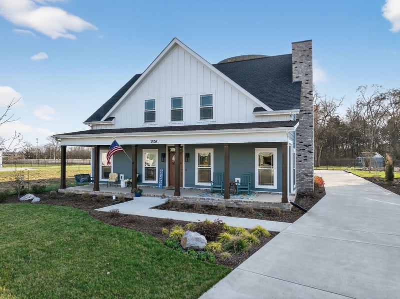 1526 Shalom St, Murfreesboro, TN 37128