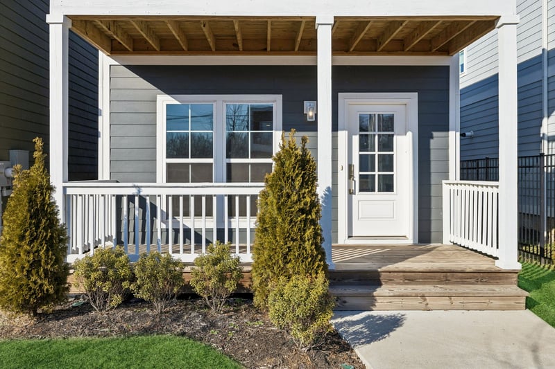 1712A Simpkins St, Nashville, TN 37208