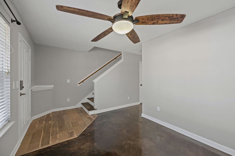 710 Flintlock Ct, Nashville, TN 37217