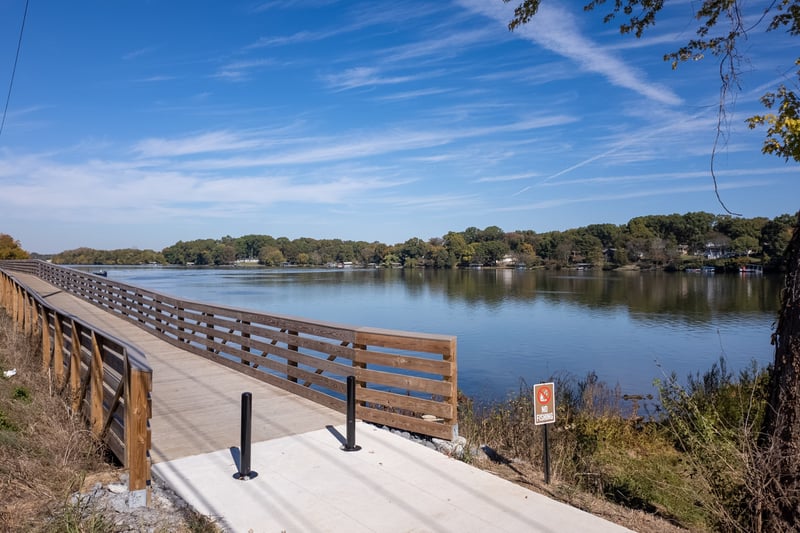 103 Peninsula Park Dr, Hendersonville, TN 37075