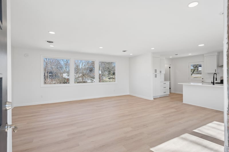 1323 Coreland Dr, Madison, TN 37115