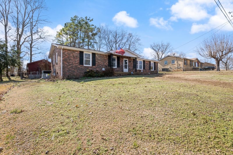 208 Bass Dr, Mount Juliet, TN 37122