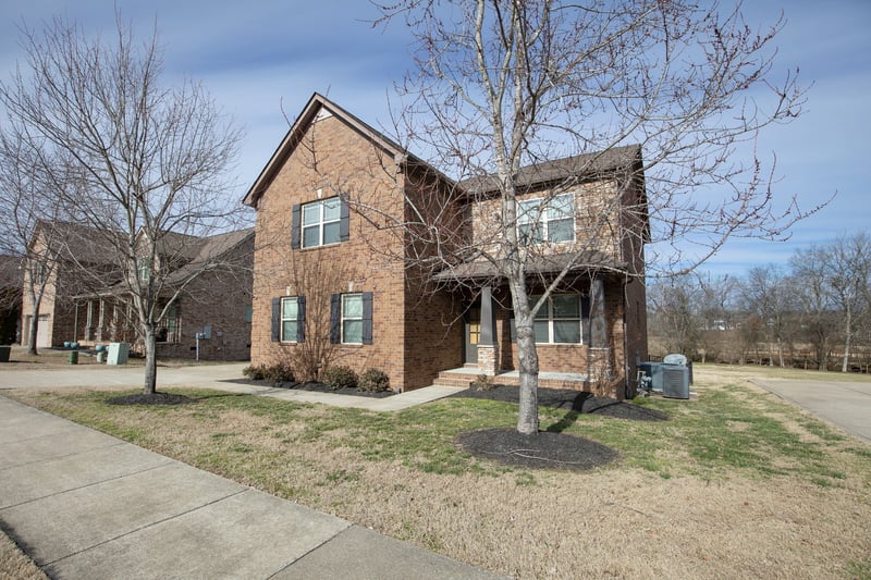 365 Goodman Dr, Gallatin, TN 37066