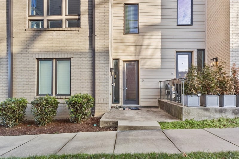 719 Douglas Ave #5, Nashville, TN 37207