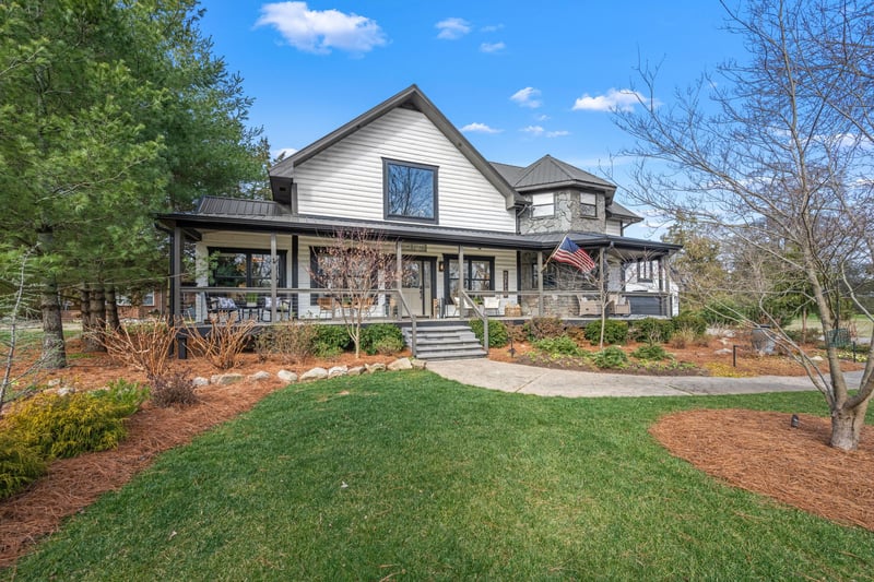 2696 Barfield Rd, Murfreesboro, TN 37128