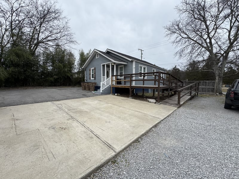 2643 Smith Springs Rd, Nashville, TN 37217