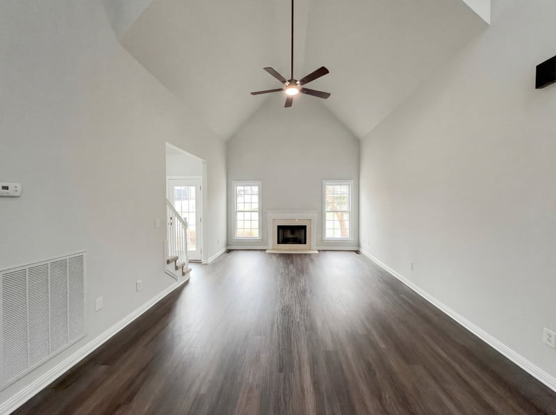 102 Riverbirch Ln, Hendersonville, TN 37075