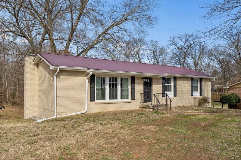 205 Shiloh Rd, Clarksville, TN 37042