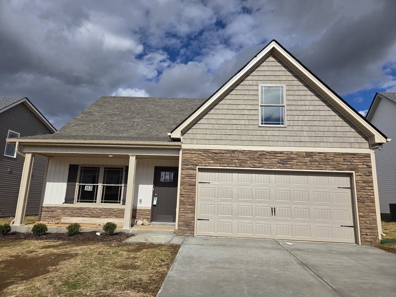 2914 Valley Farms Dr, Christiana, TN 37037