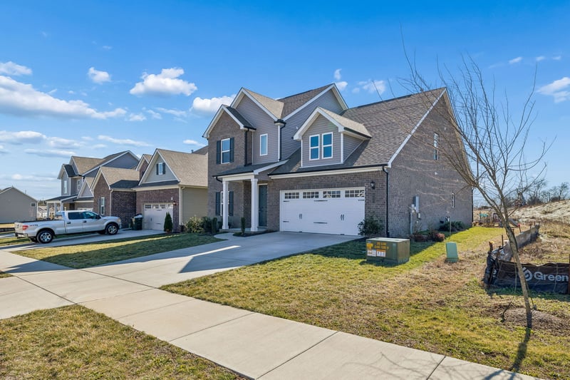 401 Mattieton Ln, Gallatin, TN 37066