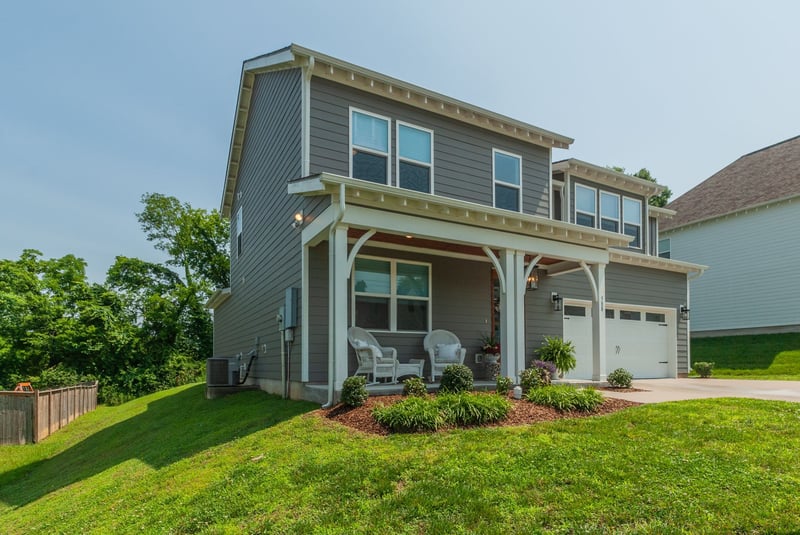 588 Davis Valley Dr, Columbia, TN 38401