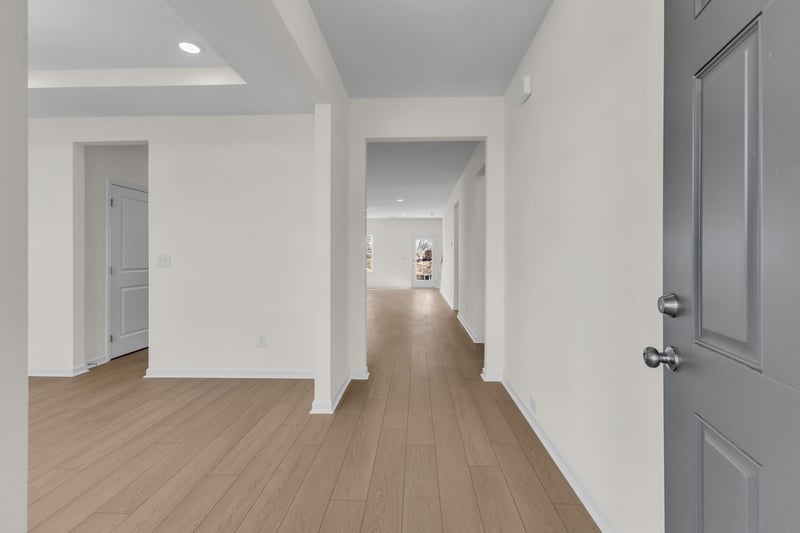 576 Nightengale Ridge Dr, Columbia, TN 38401