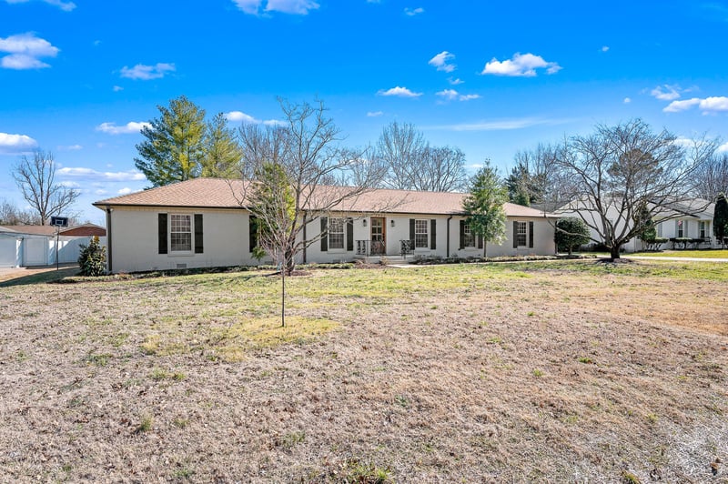 2802 Morgan Rd, Murfreesboro, TN 37129