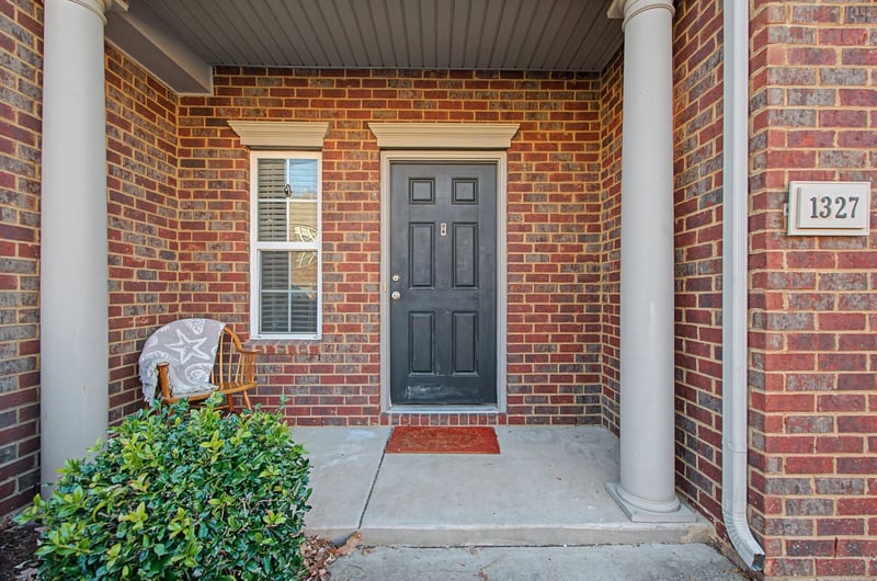 1327 Crown Point Pl, Nashville, TN 37211