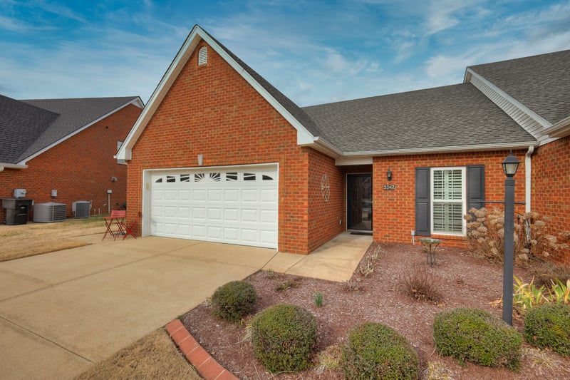 3342 Berryside Dr, Murfreesboro, TN 37128