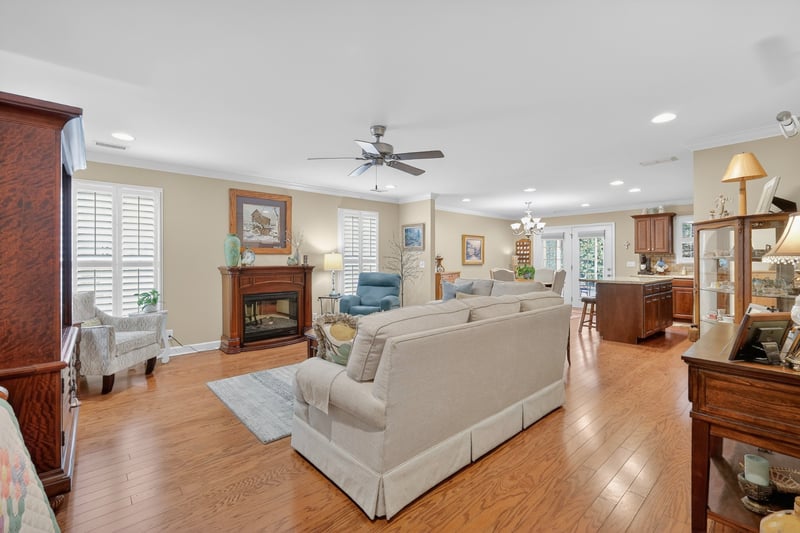 3342 Berryside Dr, Murfreesboro, TN 37128