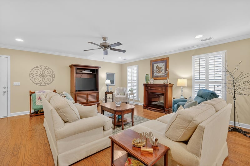 3342 Berryside Dr, Murfreesboro, TN 37128