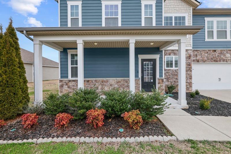 1142 Black Oak Dr, Murfreesboro, TN 37128